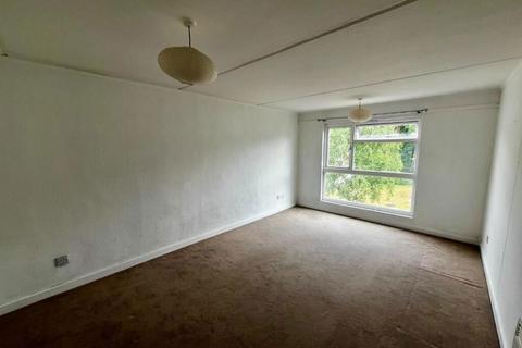 1 bedroom apartment for sale, Hornbeam Road, Buckhurst Hill, Essex, IG9 6LA