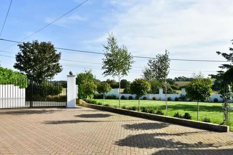 7 bedroom detached house for sale, St Albans Road, Codicote
