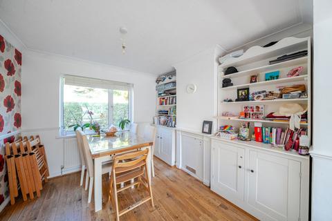 300 Stafford Road, Caterham, CR3 6NJ