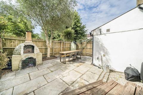 undefined, Kempshott Road, London SW16