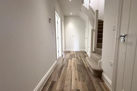 undefined, 4, Flying Fortress Way, Thurleigh