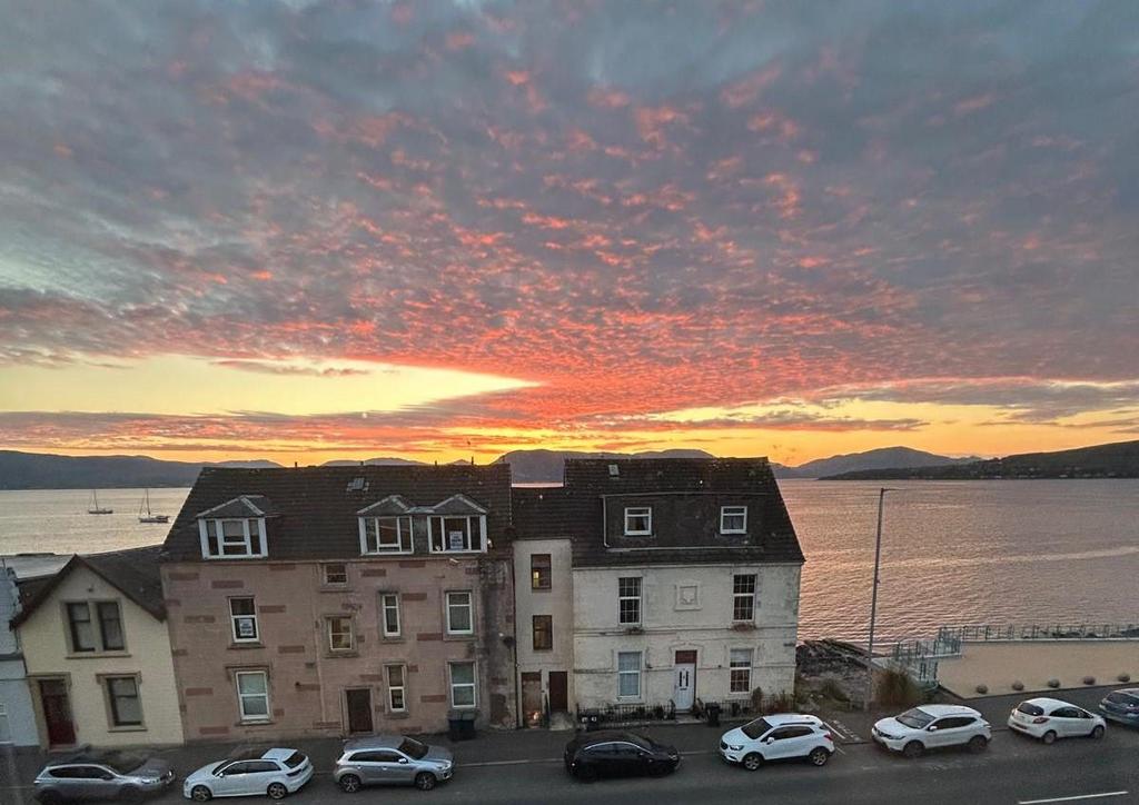 Sunset.jpg
