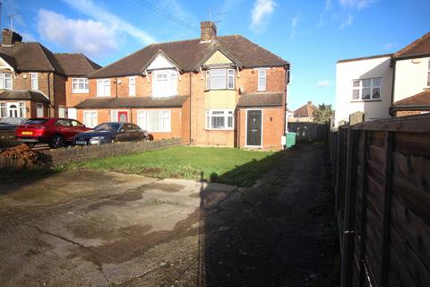 1 bedroom maisonette to rent, Garston Crescent, Watford WD25