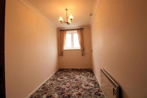 2 bedroom flat for sale, South Quay, King's Lynn, Norfolk, PE30 5DT