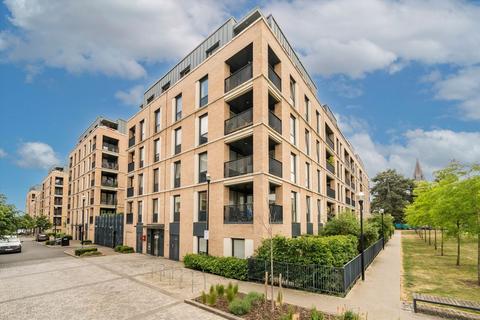 Holman Drive, Southall UB2