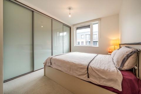 2 bedroom flat for sale, Holman Drive, Southall UB2