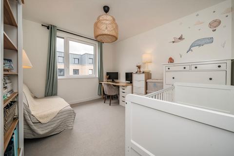 2 bedroom flat for sale, Holman Drive, Southall UB2