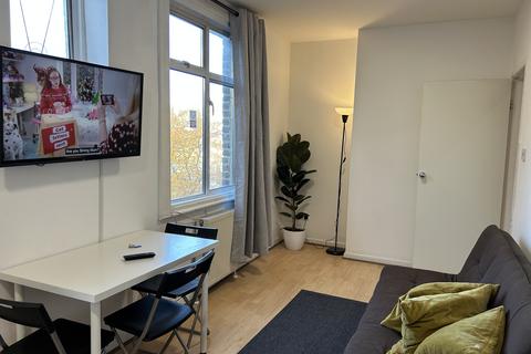 2 bedroom flat to rent, Leinster Terrace, London W2