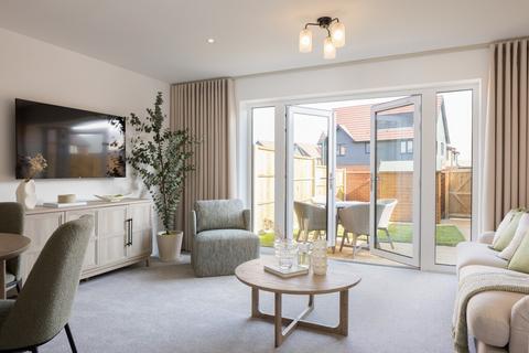 4 bedroom detached house for sale, Ingatestone Grove, Roman Road, CM4