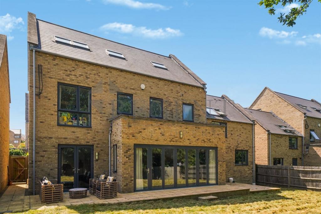 House in London - More