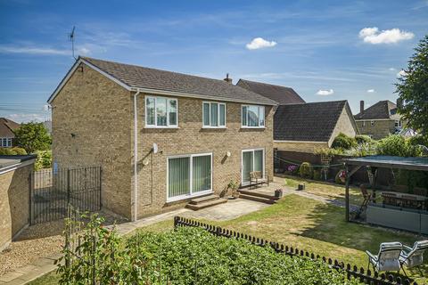 4 bedroom detached house for sale, Wisbech Road, Littleport, Ely, Cambridgeshire