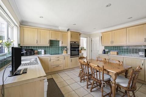4 bedroom detached house for sale, Wisbech Road, Littleport, Ely, Cambridgeshire