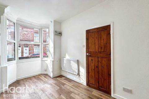 3 bedroom terraced house to rent, Palin Street, NOTTINGHAM