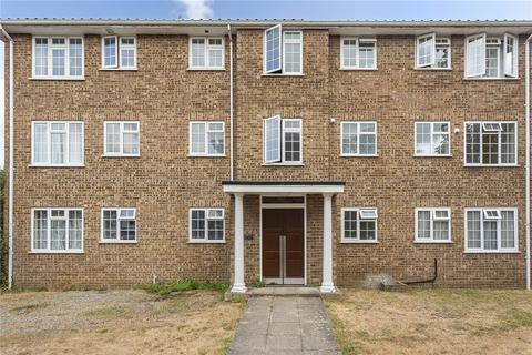 Robin Way, Staines-upon-Thames, Surrey, TW18