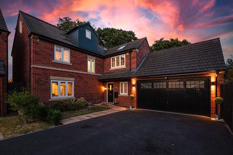 5 bedroom detached house for sale, Damson Close, Leicester LE7
