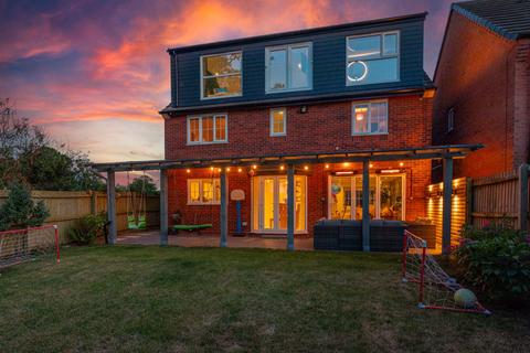 5 bedroom detached house for sale, Damson Close, Leicester LE7