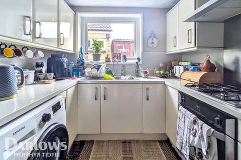 6 Rock View, Treharris, CF46 5NF