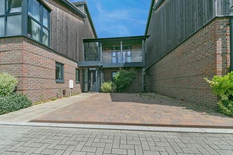 4 bedroom detached house for sale, Abacus Drive, Oakgrove, MK10