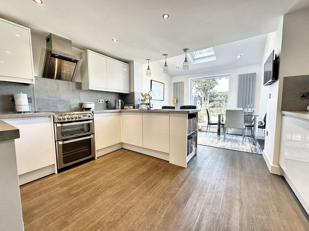 Dining Kitchen