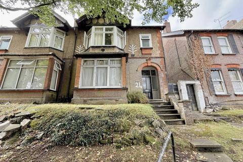 undefined, London Road, Luton, LU1 3UQ