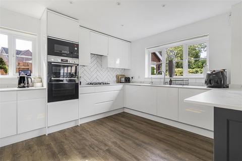 undefined, Risbridge Drive, Kedington CB9