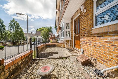 4 bedroom terraced house for sale, Heneage Drive, West Cross, Swansea