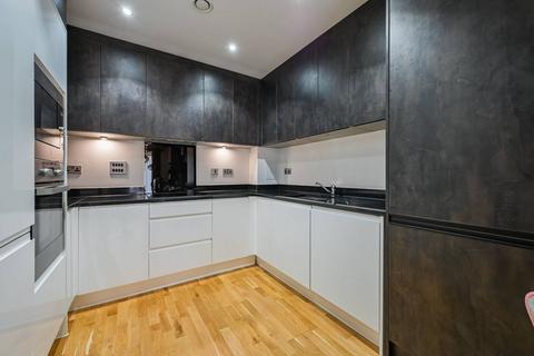 2 bedroom flat for sale, Hampden Road, Crouch End, London, N8