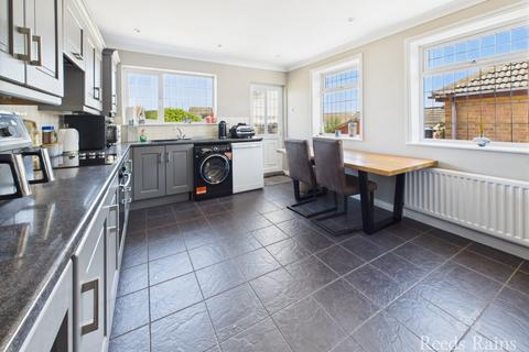 14 Avon Drive, Guisborough, TS14 8AX