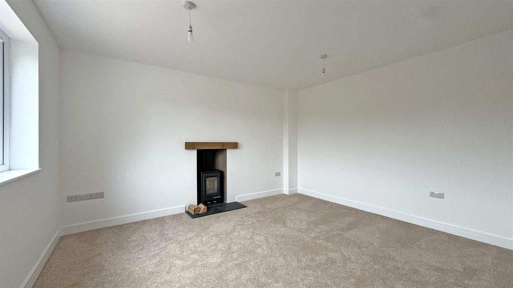 Lounge 1.jpg