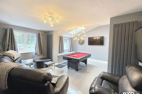 4 bedroom detached house for sale, Whalley Road, Northwich CW9