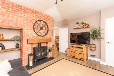 3 bedroom semi-detached house for sale, Hill View Road, Chesterfield S43