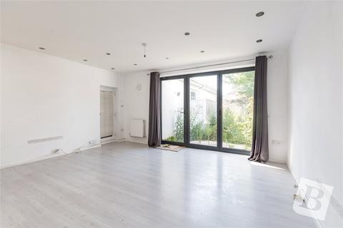 undefined, Purland Close, Dagenham, RM8