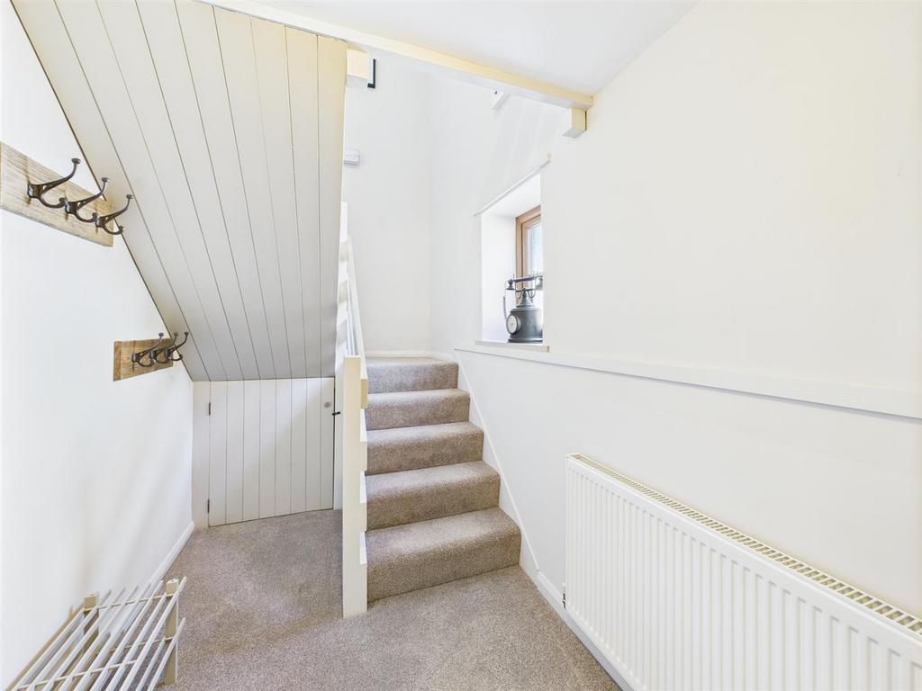 CAM04116 G0-PR0224-STILL010.jpg