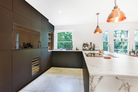 3 bedroom maisonette for sale, King Henry's Road, Primrose Hill, NW3