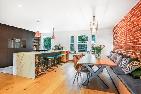 3 bedroom maisonette for sale, King Henry's Road, Primrose Hill, NW3
