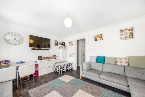 18 Watlings Close, Croydon, CR0 7XQ