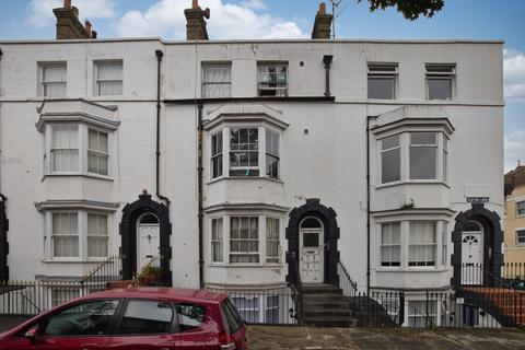 1 bedroom flat for sale, Clifton Lawn, Ramsgate, CT11
