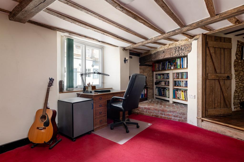 Sitting Room Alcove