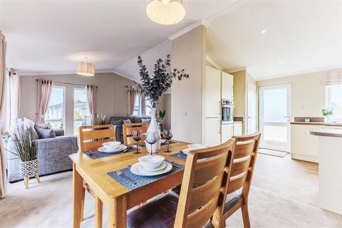 2 bedroom park home for sale, Offenham Road, Evesham WR11