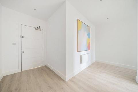 2 bedroom apartment for sale, Peach Street, Berkshire RG40
