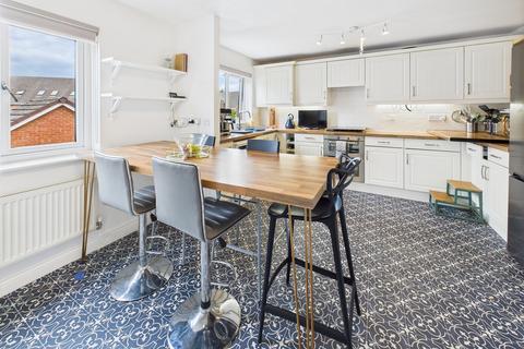 4 bedroom townhouse for sale, Tasker Square, Llanishen, Cardiff. CF14