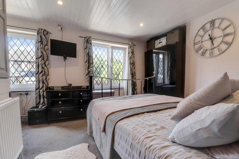 9 Hoyle Ing, Linthwaite, Huddersfield, HD7 5RX