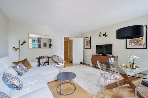 1 bedroom apartment for sale, The Circle, Queen Elizabeth Street, SE1