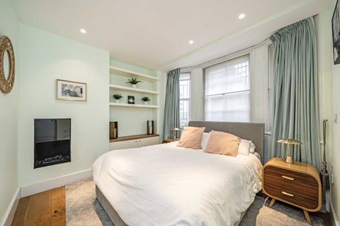 2 bedroom flat for sale, Tavistock Road, London W11