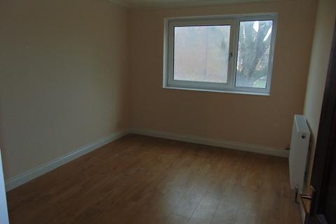 1 bedroom flat for sale, Cowbridge Lane, Barking, IG11, IG11