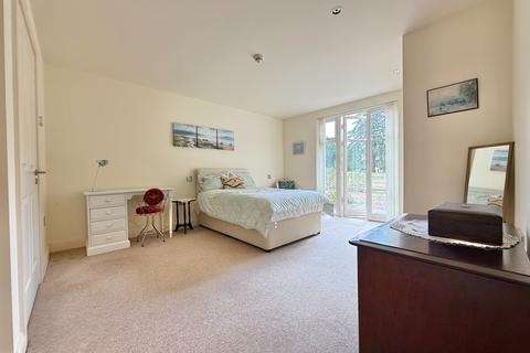 2 bedroom ground floor flat for sale, 22 Garnier Drive, Bishopstoke Park Retirement Village