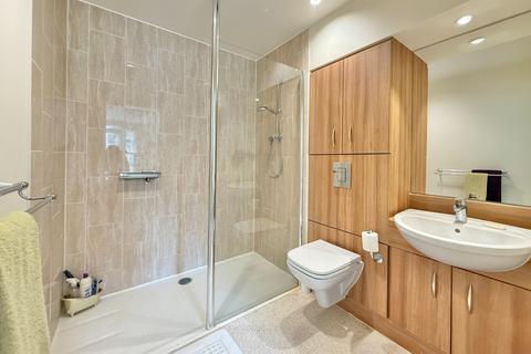 2 bedroom ground floor flat for sale, 22 Garnier Drive, Bishopstoke Park Retirement Village