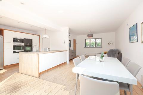 3 bedroom link detached house for sale, Grove Road, Isleworth