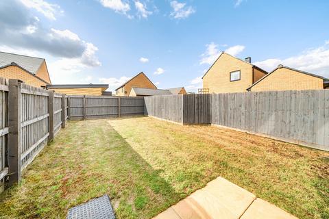 3 bedroom detached house for sale, Aventine Grove, Dunstable LU5