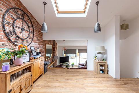 3 bedroom bungalow for sale, Wickham View, Bristol BS16